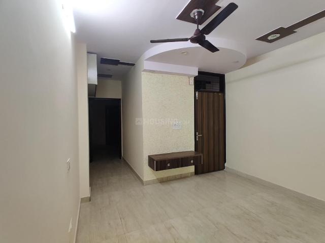 2 BHK Apartment in Naraina for resale New Delhi. The reference number is 20754885