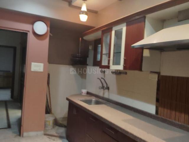 2 BHK Apartment in Narayanguda for rent Hyderabad. The reference number is 18634038