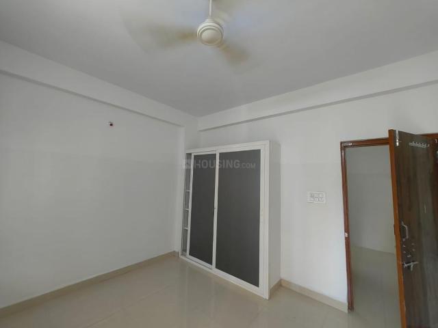 2 BHK Apartment in Narsingi for rent Hyderabad. The reference number is 20671652