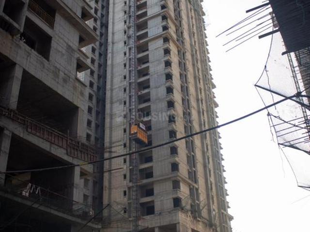 2 BHK Apartment in Narsingi for resale Hyderabad. The reference number is 16692796