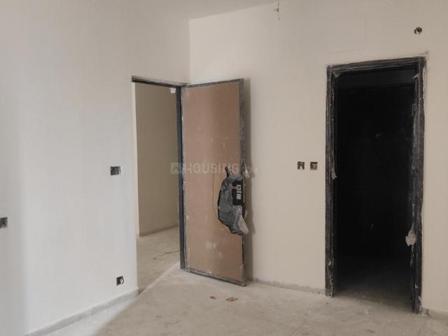 2 BHK Apartment in Narsingi for resale Hyderabad. The reference number is 18375980