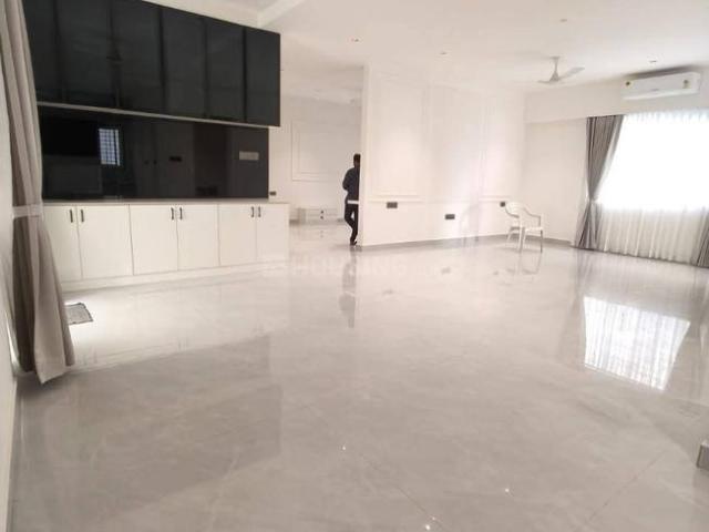 2 BHK Apartment in Narsingi for resale Hyderabad. The reference number is 19205404