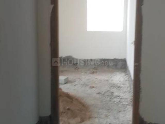 2 BHK Apartment in Narsingi for resale Hyderabad. The reference number is 20602646
