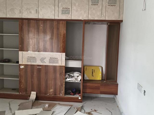 2 BHK Apartment in Narsingi for resale Hyderabad. The reference number is 20602718