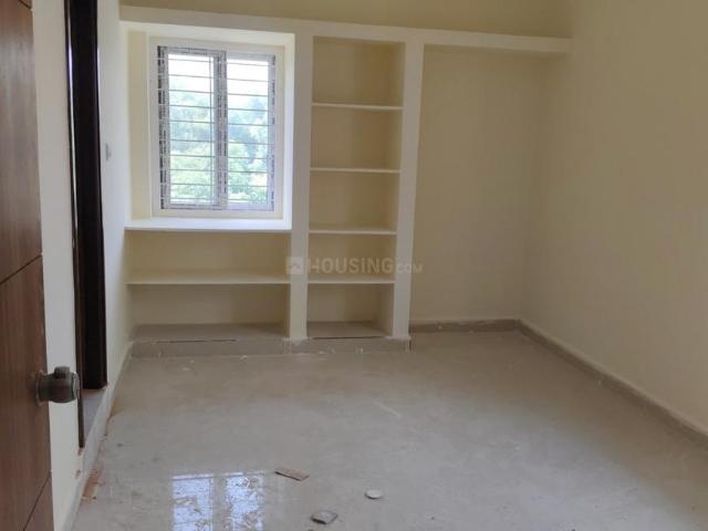 2 BHK Apartment in Narsingi for resale Hyderabad. The reference number is 20699648