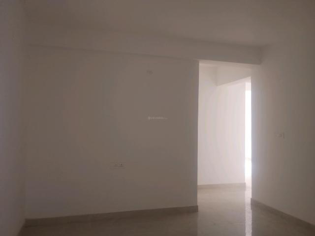 2 BHK Apartment in Narsingi for resale Hyderabad. The reference number is 20744264