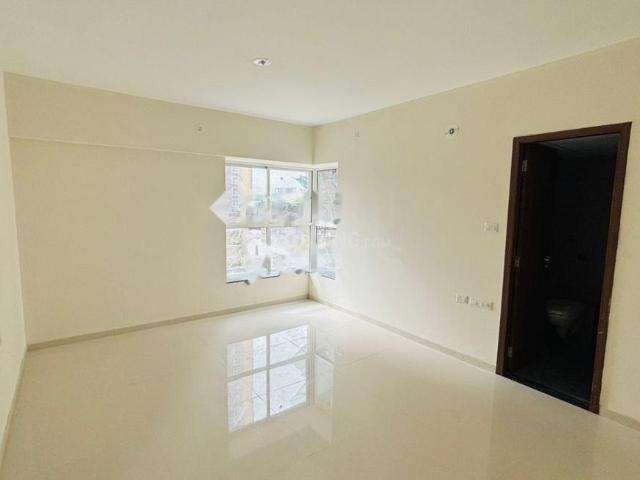 2 BHK Apartment in Narsingi for resale Hyderabad. The reference number is 20933356