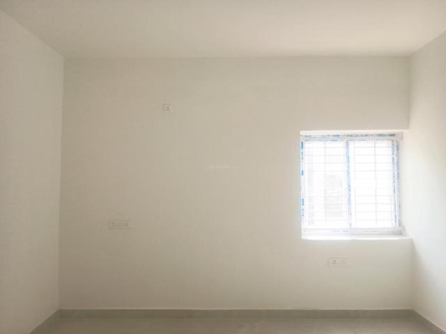 2 BHK Apartment in Narsingi for resale Hyderabad. The reference number is 20260039