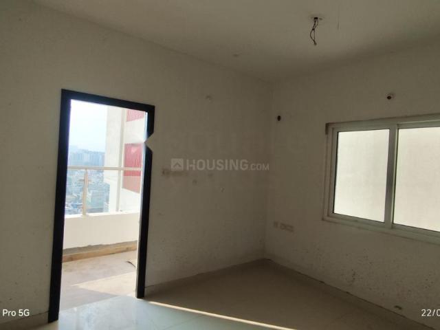 2 BHK Apartment in Narsingi for resale Hyderabad. The reference number is 20312864