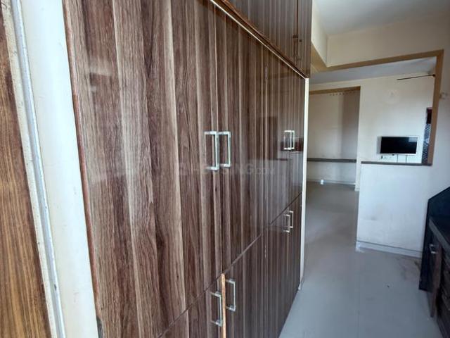 2 BHK Apartment in New Maninagar for rent Ahmedabad. The reference number is 16411099
