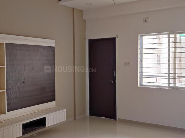 2 BHK Apartment in New Alkapuri for rent Vadodara. The reference number is 16244725