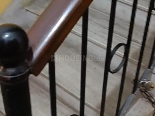 2 BHK Apartment in New Alipore for rent Kolkata. The reference number is 13900170