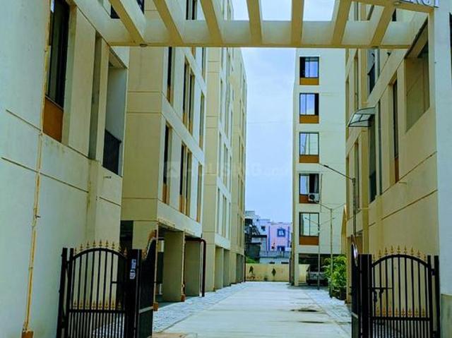 2 BHK Apartment in New Karelibaug for rent Vadodara. The reference number is 17690604