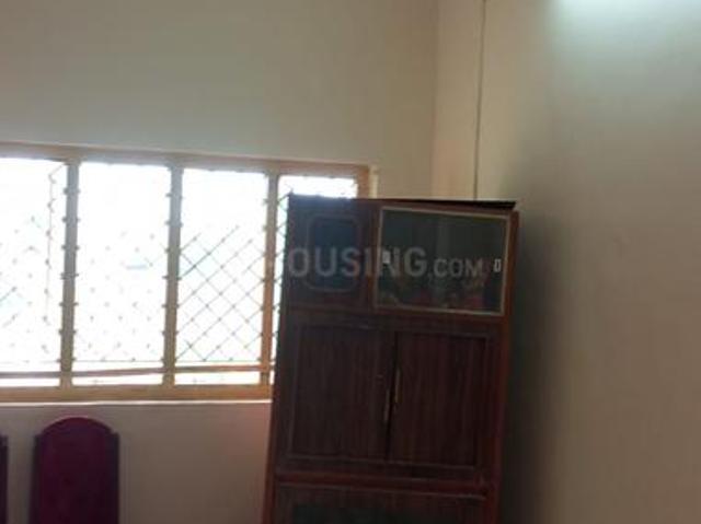 2 BHK Apartment in New Radhakisan Plots for rent Akola. The reference number is 17910093