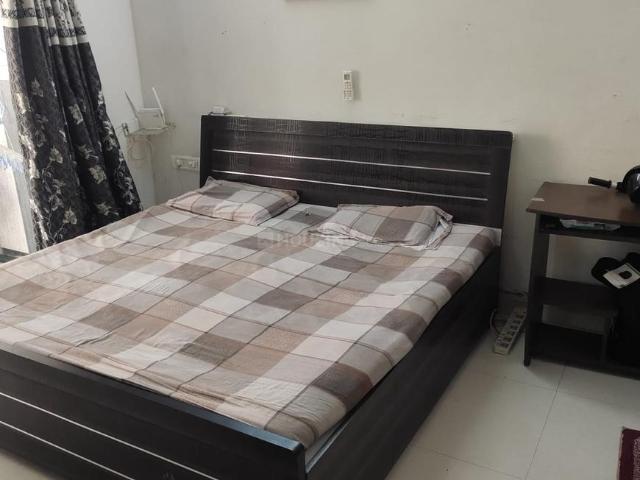 2 BHK Apartment in New Ranip for rent Ahmedabad. The reference number is 20447305