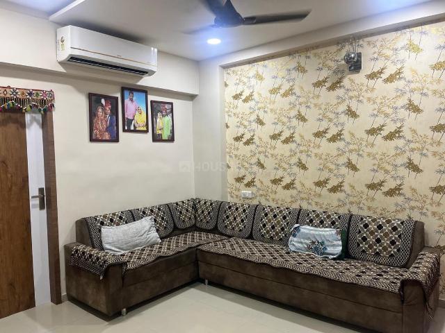 2 BHK Apartment in New Ranip for rent Ahmedabad. The reference number is 20403520