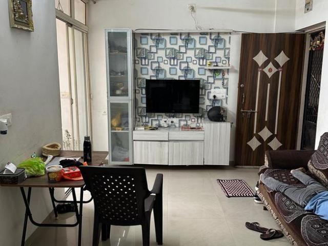 2 BHK Apartment in New Ranip for resale Ahmedabad. The reference number is 16745266
