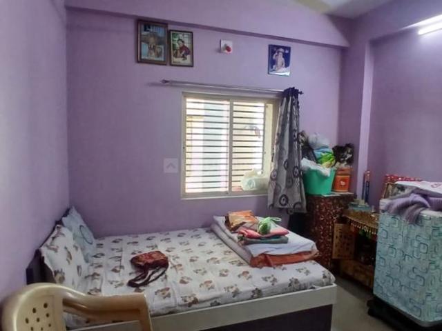 2 BHK Apartment in New Ranip for resale Ahmedabad. The reference number is 19207948