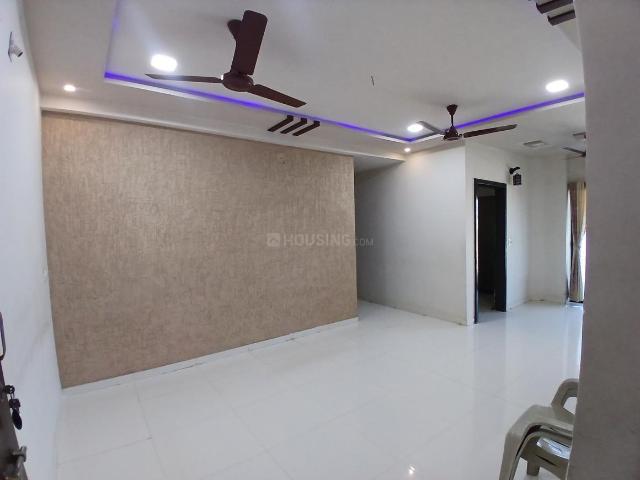 2 BHK Apartment in New Ranip for resale Ahmedabad. The reference number is 19207982