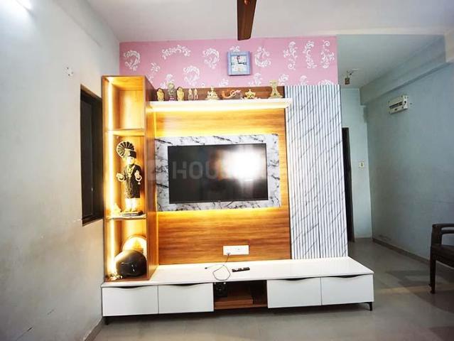 2 BHK Apartment in New Ranip for resale Ahmedabad. The reference number is 19353777