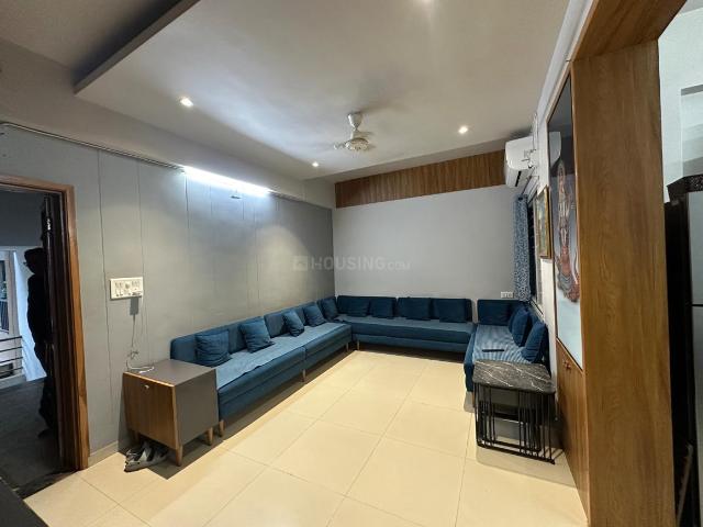 2 BHK Apartment in New Ranip for resale Ahmedabad. The reference number is 19815324