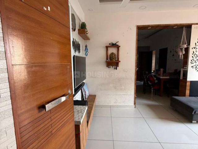 2 BHK Apartment in New Ranip for resale Ahmedabad. The reference number is 20388176