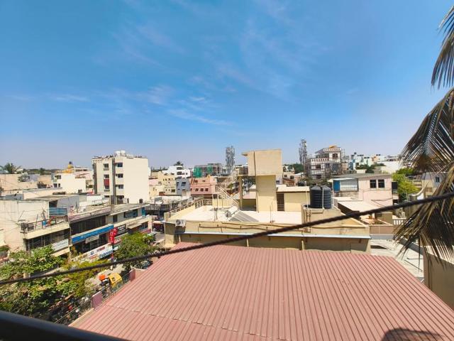 2 BHK Apartment in New Tippasandra for rent Bengaluru. The reference number is 18477447