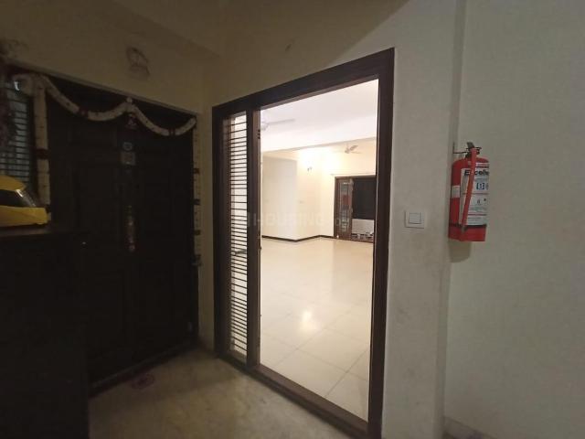 2 BHK Apartment in New Tippasandra for rent Bengaluru. The reference number is 20296797