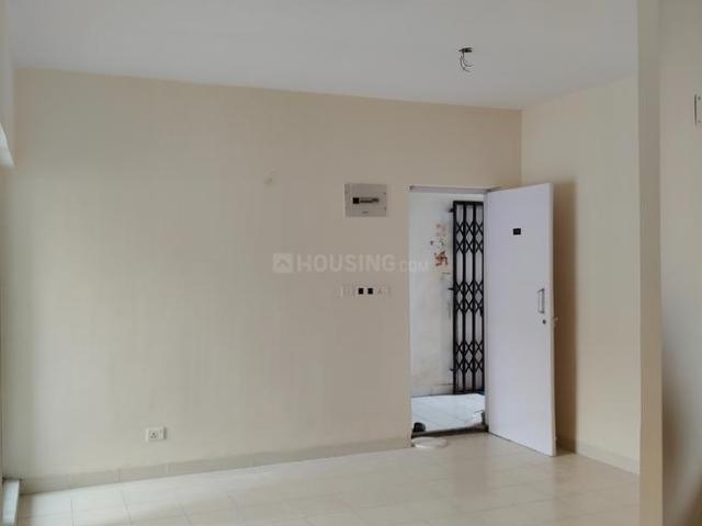 2 BHK Apartment in New Town for rent Kolkata. The reference number is 15370916