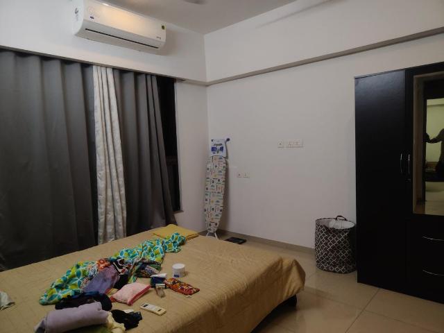 2 BHK Apartment in New Town for rent Kolkata. The reference number is 18276305