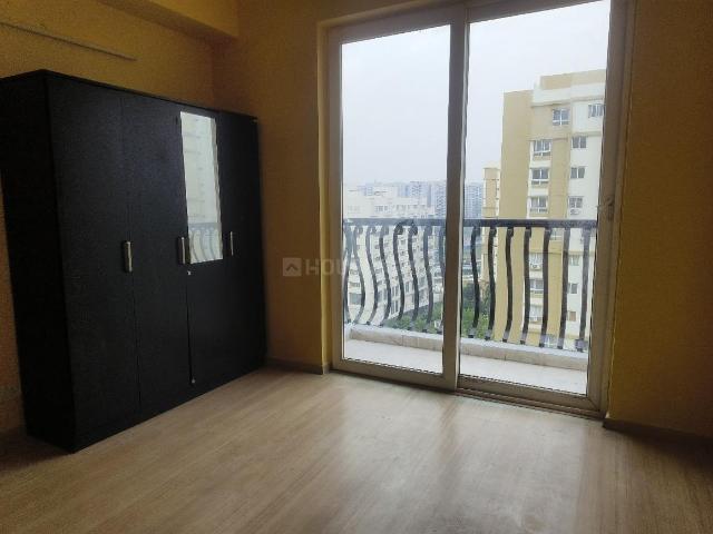 2 BHK Apartment in New Town for rent Kolkata. The reference number is 20306295