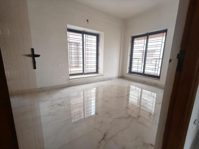 2 BHK Apartment in New Town for resale Kolkata. The reference number is 20556589