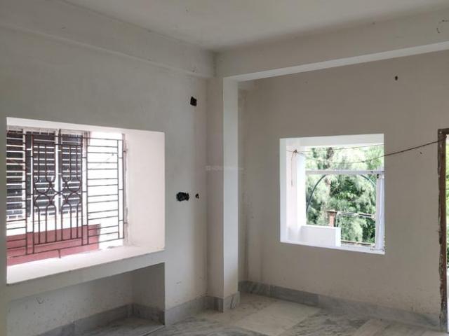 2 BHK Apartment in New Town for resale Kolkata. The reference number is 9870089