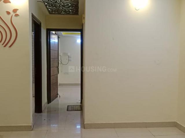 2 BHK Apartment in Neb Sarai for rent New Delhi. The reference number is 18430322