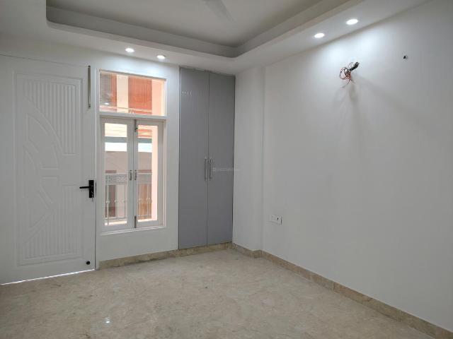 2 BHK Apartment in Neb Sarai for rent New Delhi. The reference number is 19655262