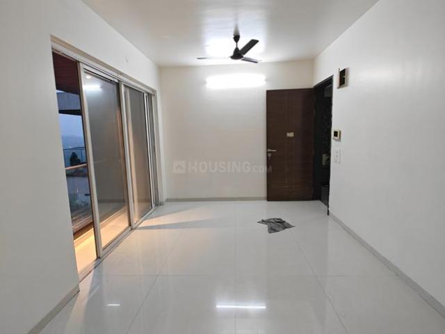 2 BHK Apartment in Nerul for resale Navi Mumbai. The reference number is 18169076