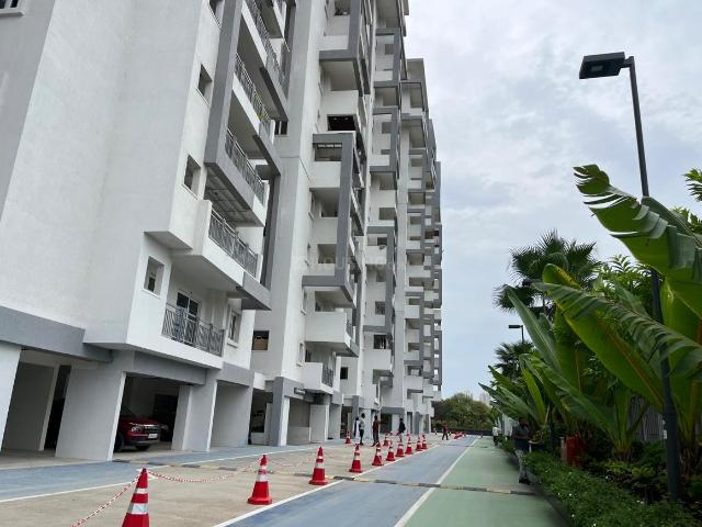 2 BHK Apartment in Nizampet for resale Hyderabad. The reference number is 20752787
