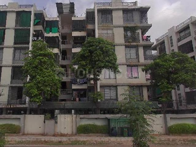 2 BHK Apartment in Nikol for resale Ahmedabad. The reference number is 17946060