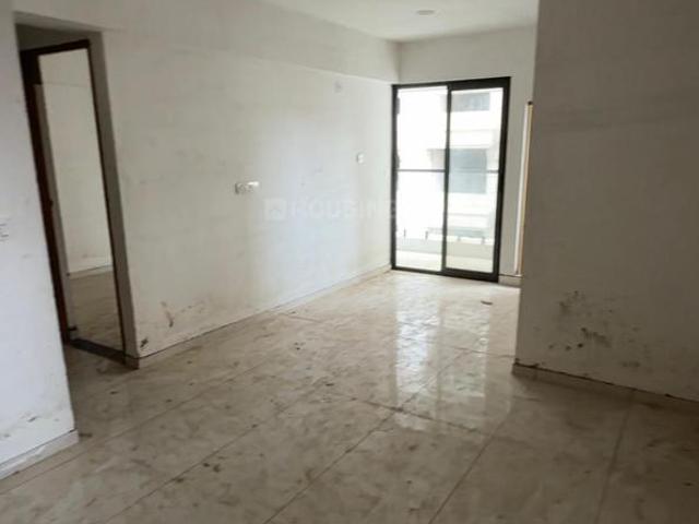 2 BHK Apartment in Nikol for resale Ahmedabad. The reference number is 18679570