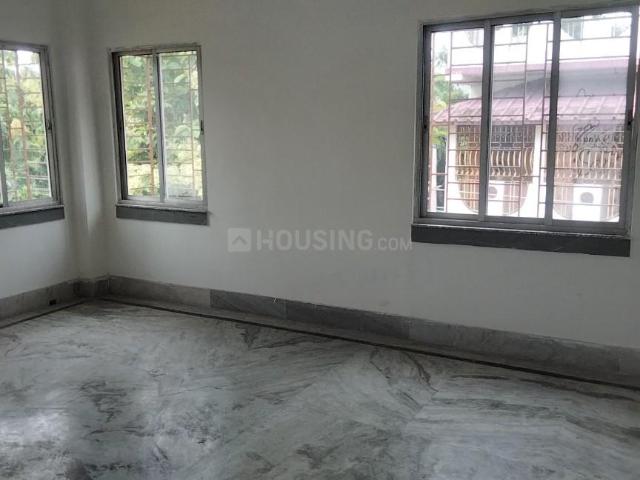 2 BHK Apartment in Nimta for resale Kolkata. The reference number is 20648470