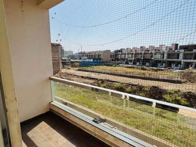 2 BHK Apartment in Nipania for rent Indore. The reference number is 16696593