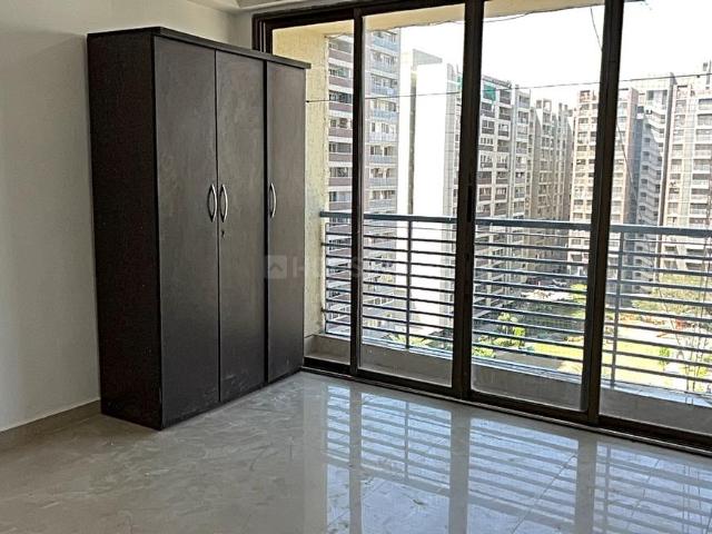 2 BHK Apartment in Nipania for rent Indore. The reference number is 19826989