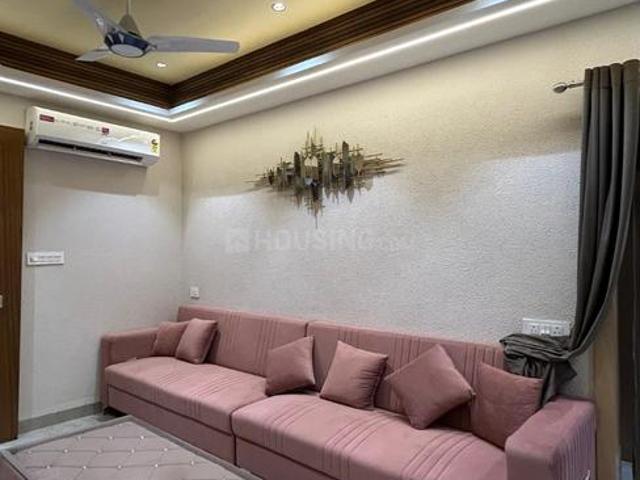 2 BHK Apartment in Nipania for rent Indore. The reference number is 20413908