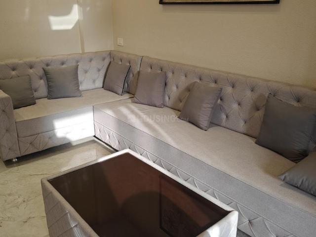2 BHK Apartment in Nipania for rent Indore. The reference number is 20690609