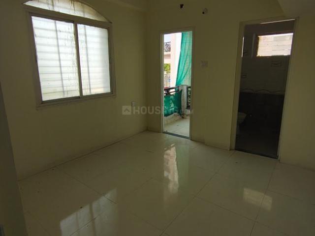 2 BHK Apartment in Nipania for resale AB Bypass Road. The reference number is 17168620