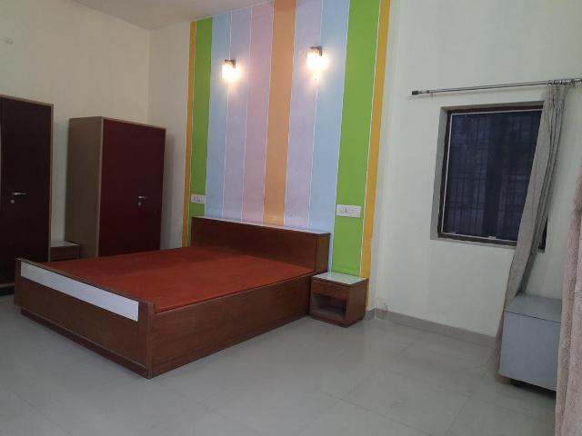2 BHK Apartment in Nirala Nagar for rent Lucknow. The reference number is 5992368