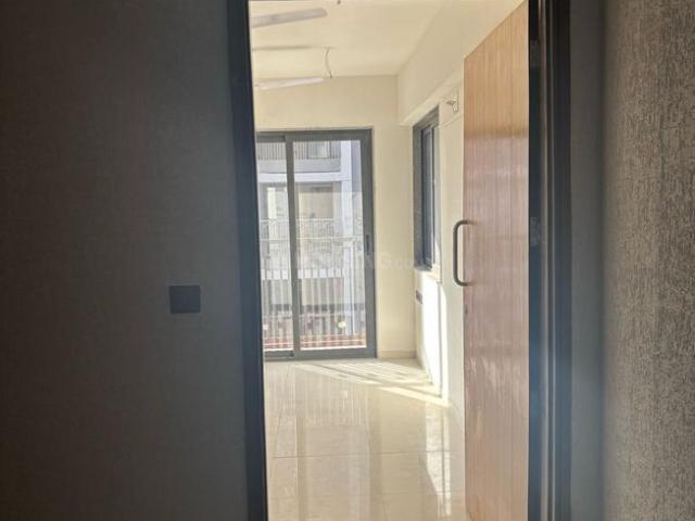 2 BHK Apartment in South Bopal for rent Ahmedabad. The reference number is 17757722