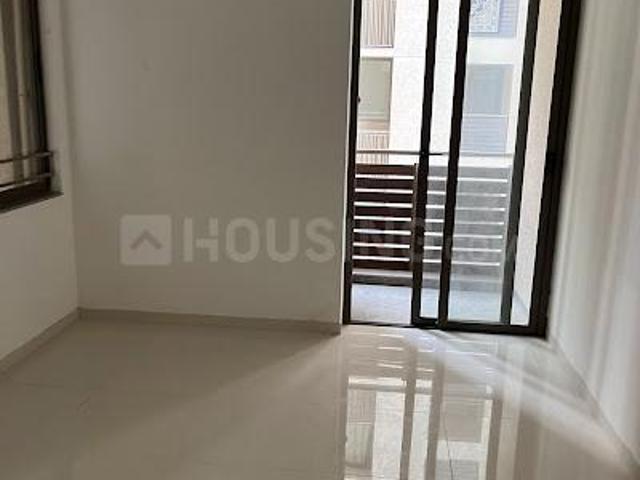 2 BHK Apartment in South Bopal for rent Ahmedabad. The reference number is 19658757
