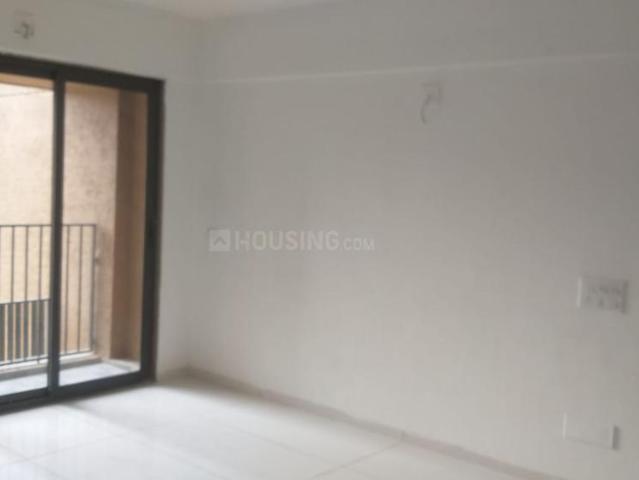 2 BHK Apartment in South Bopal for rent Ahmedabad. The reference number is 19993627