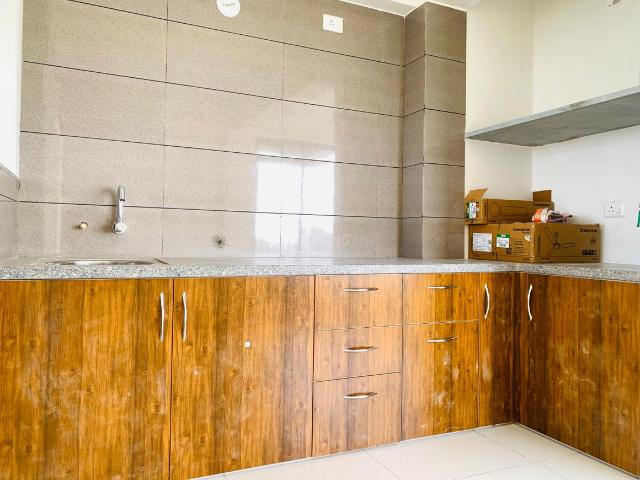2 BHK Apartment in South Bopal for rent Ahmedabad. The reference number is 20523978